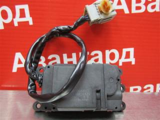 Фото запчасти привод заслонок отопителя Isuzu Gemini 1996 Б/У запчасть Запчасть привод заслонок отопителя Isuzu Gemini 1996