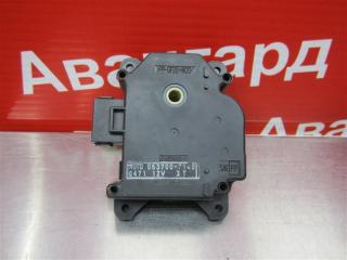 Запчасть привод заслонок отопителя Lexus GS300 1999