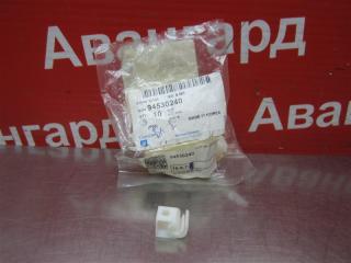 Фото запчасти клипса Daewoo Nexia 94-16 новая запчасть Запчасть клипса Daewoo Nexia 94-16