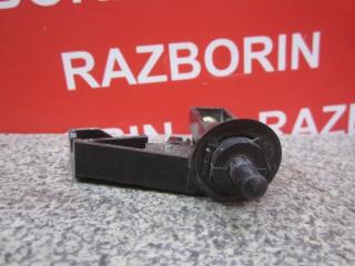 Запчасть замок лючка топливного бака Suzuki Ignis 2000