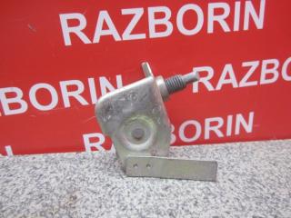 Запчасть замок лючка топливного бака Toyota Corsa 1992