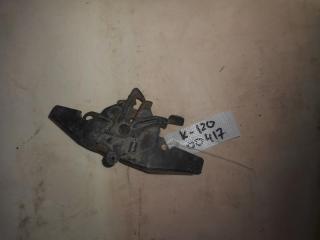 Запчасть замок капота Toyota Corolla 2001-2006