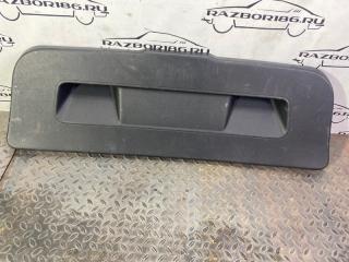 Обшивка крышки багажника задняя Volkswagen Polo 2017