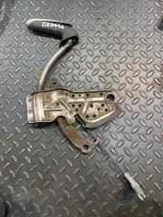 Фото запчасти рычаг стояночного тормоза (ручник) Honda Civic 2006-2012 Б/У запчасть Запчасть рычаг стояночного тормоза (ручник) Honda Civic 2006-2012