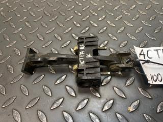 Запчасть ограничитель двери задний левый Opel Astra 2007