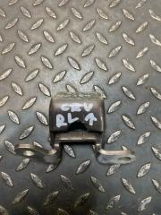 Фото запчасти петля двери задняя левая Honda CR-V 2006-2012 Б/У запчасть Запчасть петля двери задняя левая Honda CR-V 2006-2012