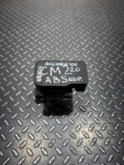 Фото запчасти блок abs (насос) Honda Accord 2003-2007 Б/У запчасть Запчасть блок abs (насос) Honda Accord 2003-2007