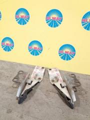 Фото запчасти петля капота NISSAN CEFIRO контрактная запчасть Запчасть петля капота NISSAN CEFIRO