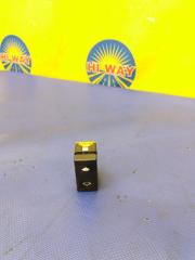 Фото запчасти блок управления стеклоподъемниками левый BMW Z3 1996-1999 контрактная запчасть Запчасть блок управления стеклоподъемниками левый BMW Z3 1996-1999