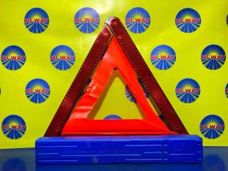 Запчасть знак аварийной остановки BMW X5 2001