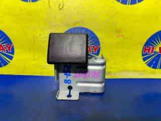 Фото запчасти ручка открывания капота NISSAN PRIMERA 2002 контрактная запчасть Запчасть ручка открывания капота NISSAN PRIMERA 2002