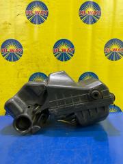 КОРПУС ВОЗДУШНОГО ФИЛЬТРА MAZDA DEMIO 1999