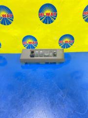 Запчасть кнопки в салон NISSAN MARCH 2009