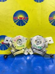 ОГРАНИЧИТЕЛЬ ДВЕРИ задний PEUGEOT 3008 2011