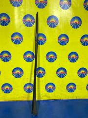 МОЛДИНГ ЛОБОВОГО СТЕКЛА правый PEUGEOT 3008 2011