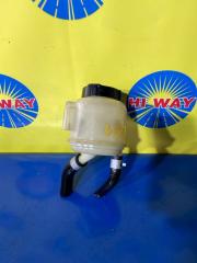 Запчасть бачок гур NISSAN WINGROAD 2002