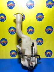 Фото запчасти бачок омывателя CHRYSLER 300C 2006 контрактная запчасть Запчасть бачок омывателя CHRYSLER 300C 2006