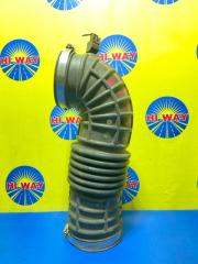 Фото запчасти патрубок воздушного фильтра CHRYSLER 300C 2006 контрактная запчасть Запчасть патрубок воздушного фильтра CHRYSLER 300C 2006