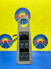 Фото запчасти блок управления стеклоподъемниками CHRYSLER 300C 2006 контрактная запчасть Запчасть блок управления стеклоподъемниками CHRYSLER 300C 2006