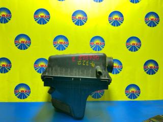 Фото запчасти корпус воздушного фильтра CHRYSLER 300C 2006 контрактная запчасть Запчасть корпус воздушного фильтра CHRYSLER 300C 2006