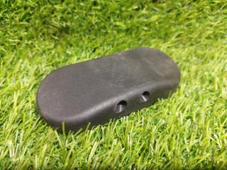 Запчасть форсунка омывателя передняя правая AUDI A4 2005