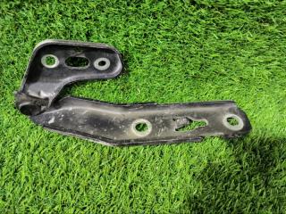 Петля капота правая AUDI A6 C6 2009