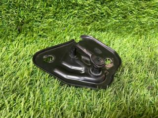 Петля капота AUDI A6 C7 2013