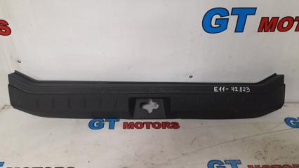 Накладка багажника Nissan Note 2008