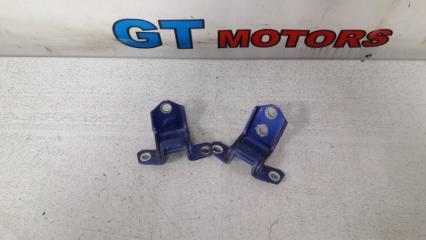 Петля (Шарнир дверной) задняя правая Mazda Axela 2008