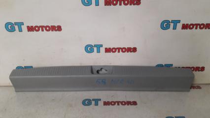 Накладка багажника задняя Toyota Estima 2002