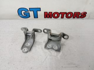 Петля (Шарнир дверной) передняя левая Honda Stepwgn 2010