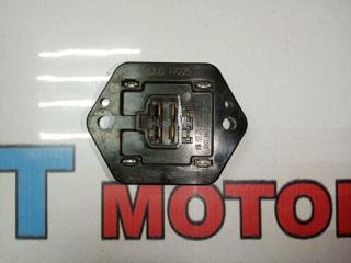 Реостат печки Mitsubishi Pajero iO 2000
