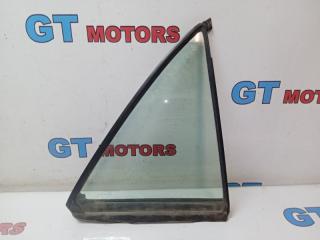 Стекло боковое заднее правое Mazda Familia 2001