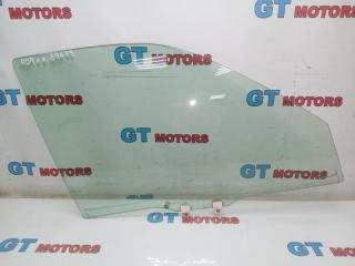 Стекло боковое переднее правое Honda CR-V 2004