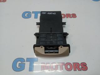 Подстаканник Nissan Presage 2000