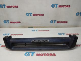 Решетка радиатора Toyota Caldina 1996