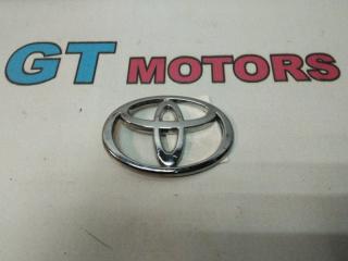 Эмблема Toyota Raum 2006