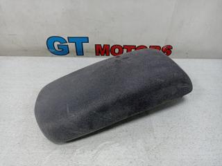 Подлокотник Nissan Primera