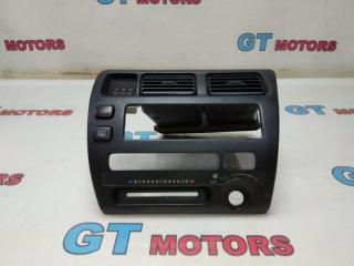 Рамка магнитофона TOYOTA Corolla 1993 контрактная Рамка магнитофона TOYOTA Corolla 1993