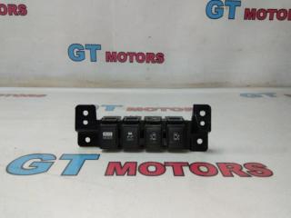 Кнопки в салон Nissan ELGRAND 2012