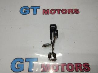 Рычаг открывания бензобака Mitsubishi Galant 1997