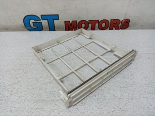 Корпус салонного фильтра Toyota Platz