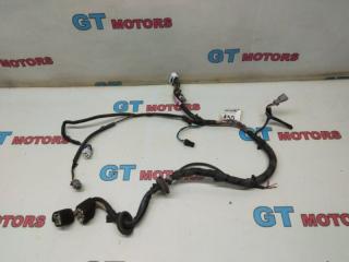 Проводка двери передняя правая Nissan Cefiro 1997