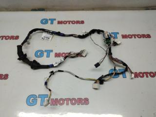 Проводка двери передняя правая Toyota Raum 2004