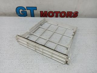 Корпус салонного фильтра Toyota Vitz 2000