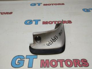 Брызговик передний правый Toyota Corolla 1997