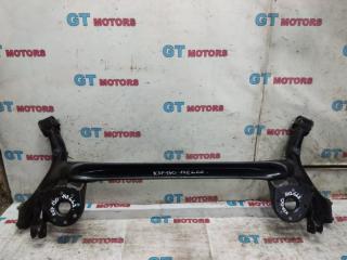 Балка поперечная задняя Toyota Vitz 2013
