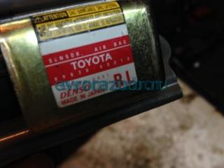 Запчасть датчик airbag Toyota Land Cruiser 2005