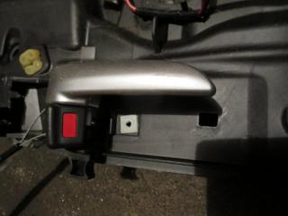 Ручка внутренняя правая Mazda 6 2005 Б/У Ручка внутренняя правая Mazda 6 2005
