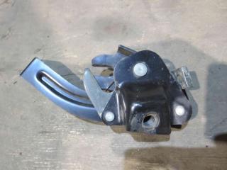 Замок багажника Chevrolet Suburban 1995 Б/У Замок багажника Chevrolet Suburban 1995